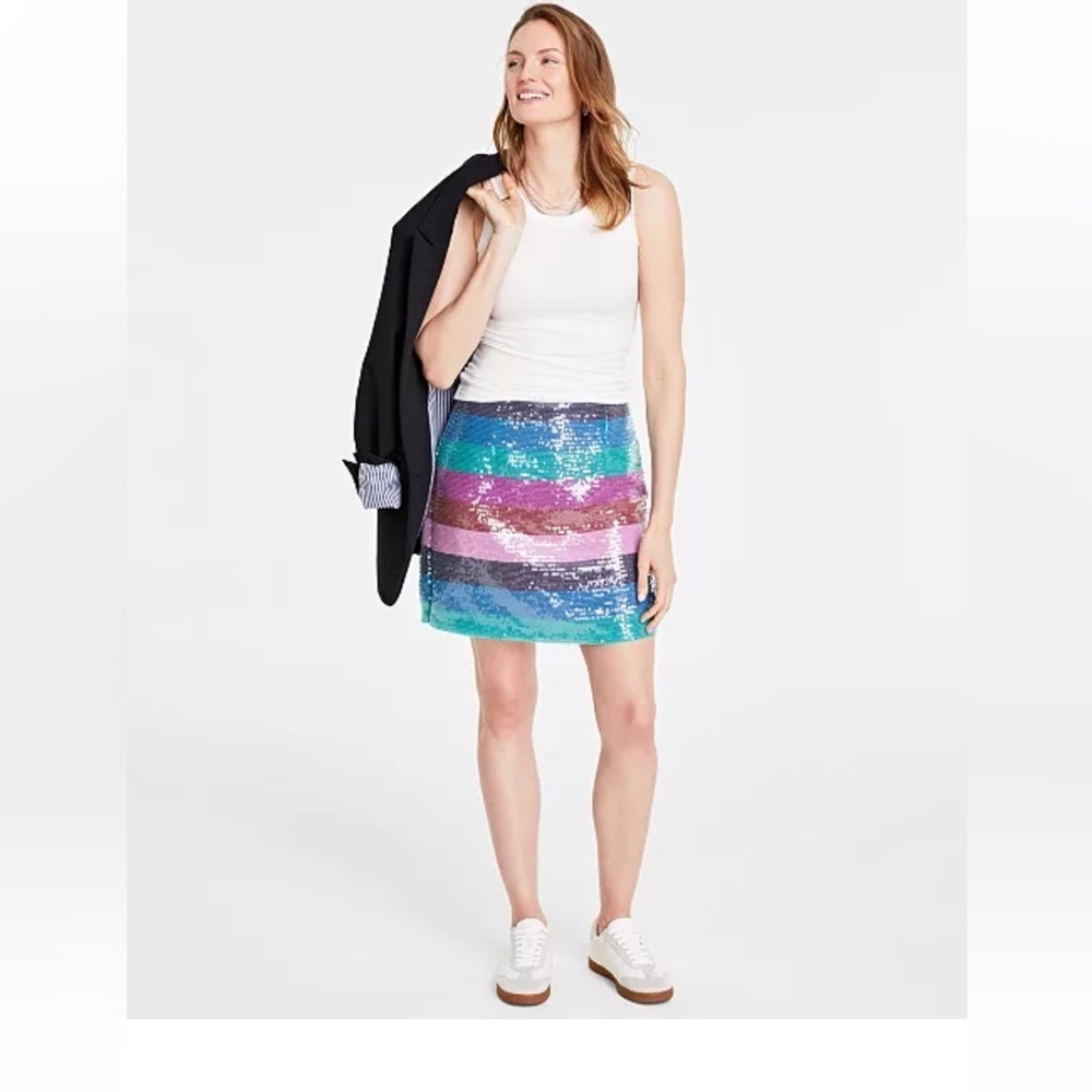 NWT On 34th Women's Mid-Rise Boardwalk-Stripe Sequined Mini Skirt size 16